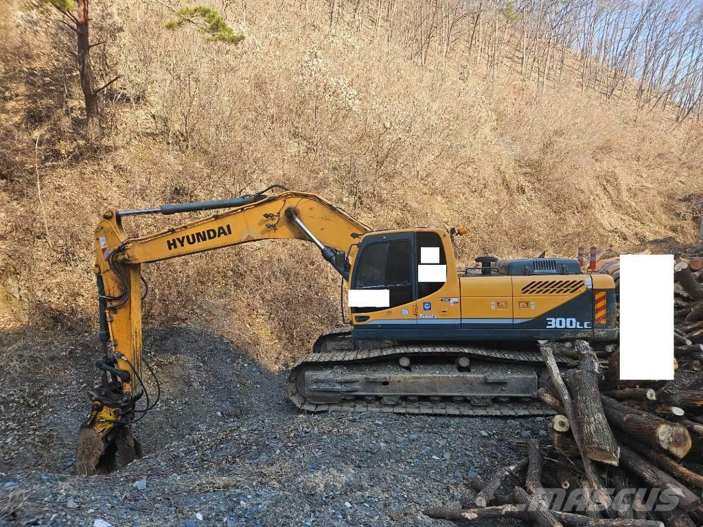 Hyundai Robex 300 LC Гусеничные экскаваторы