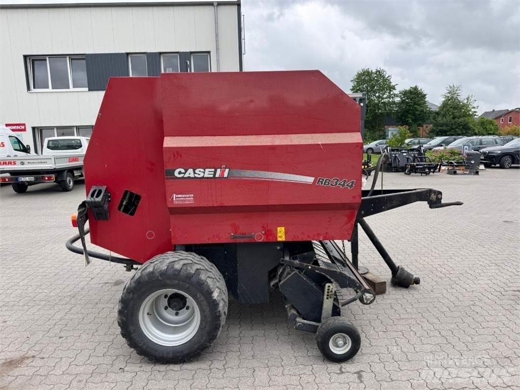 Case IH RB 344 Рулонные пресс-подборщики