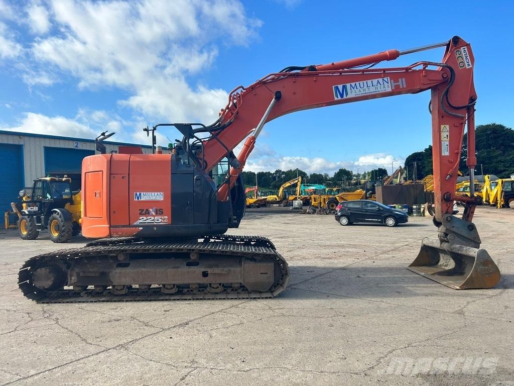 Hitachi ZX225 USLC-6 Гусеничные экскаваторы