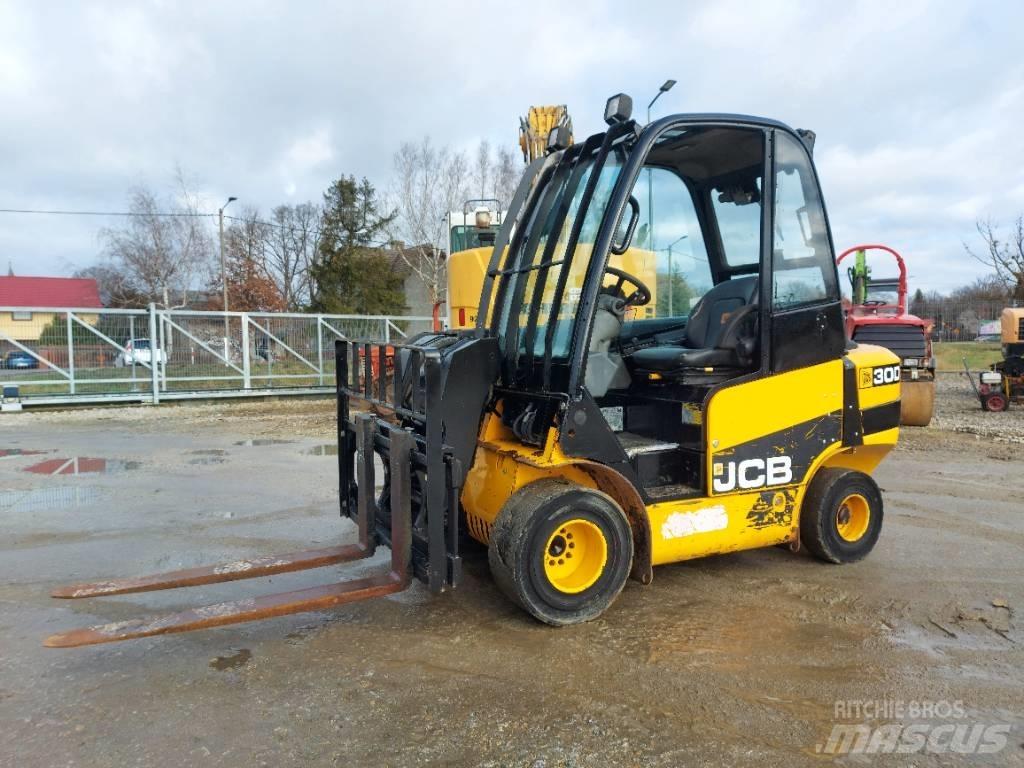 JCB TLT 30 D Телескопические погрузчики