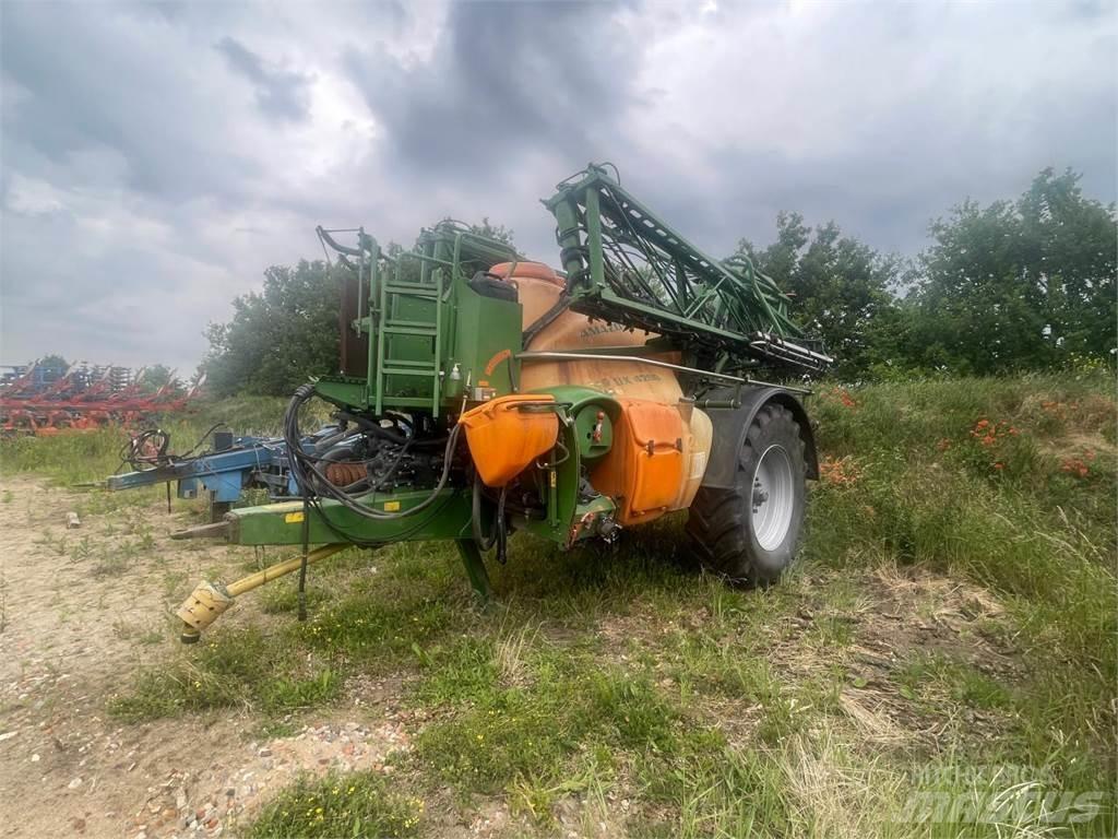 Amazone UX 4200 Прицепные опрыскиватели