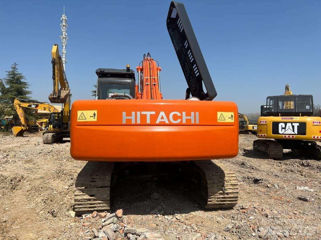 Hitachi ZX 240 Гусеничные экскаваторы