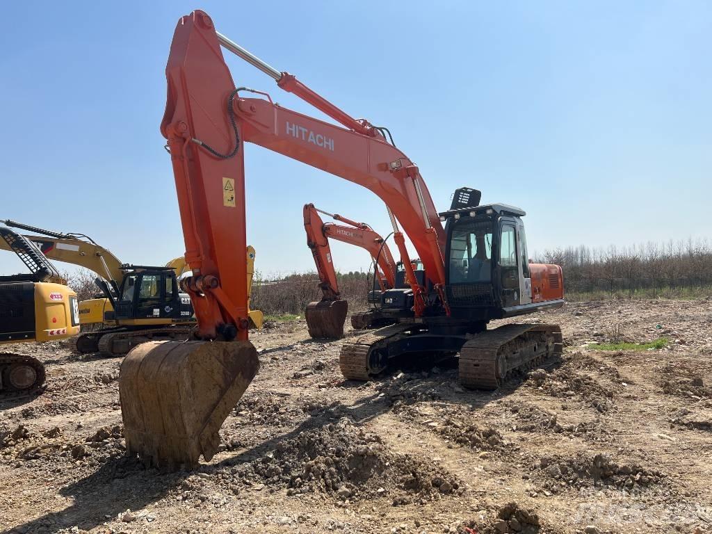 Hitachi ZX 240 Гусеничные экскаваторы