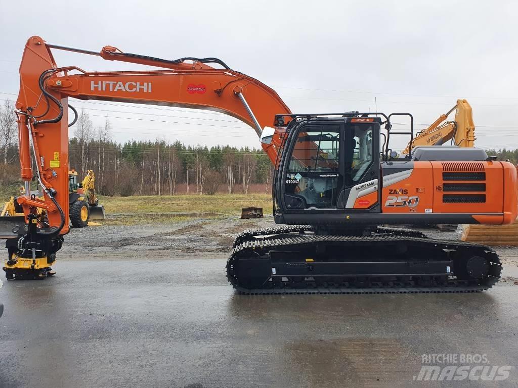 Hitachi ZX250LC-7 Гусеничные экскаваторы