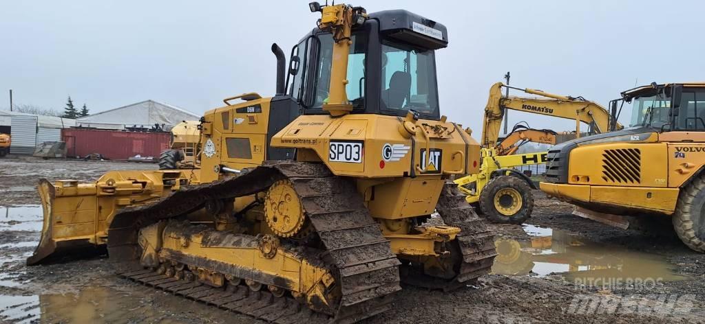 CAT D 6 N Гусеничные бульдозеры