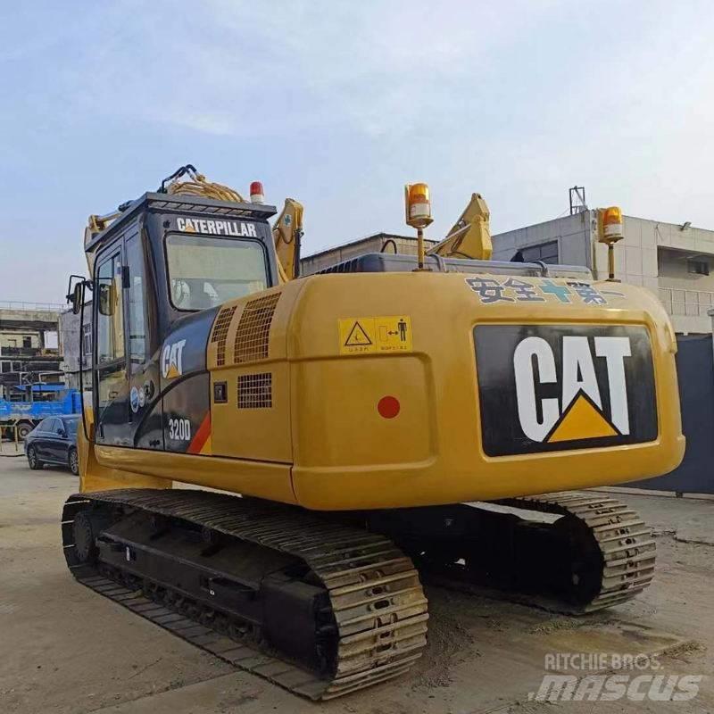 CAT 320 D Гусеничные экскаваторы
