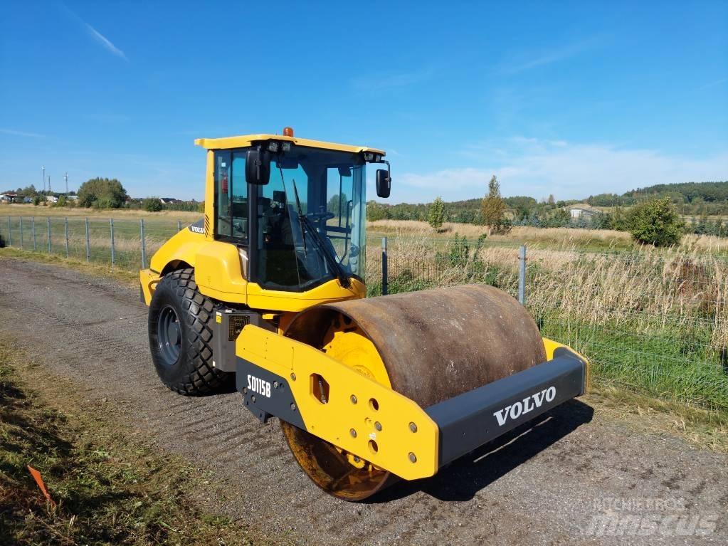 Volvo SD 115 B Грунтовые катки
