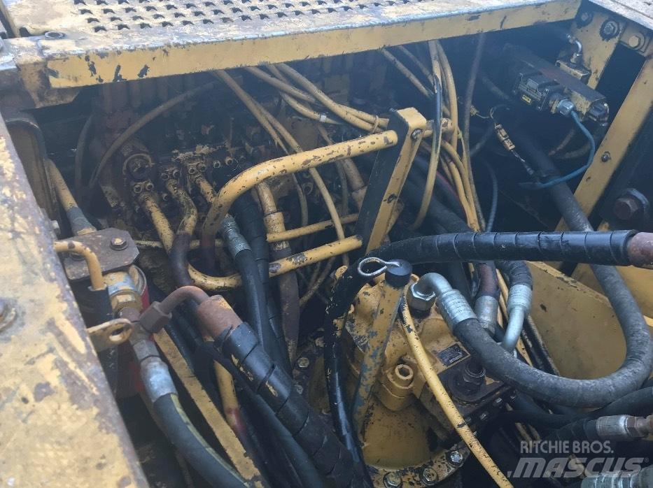 CAT 320 B Гусеничные экскаваторы