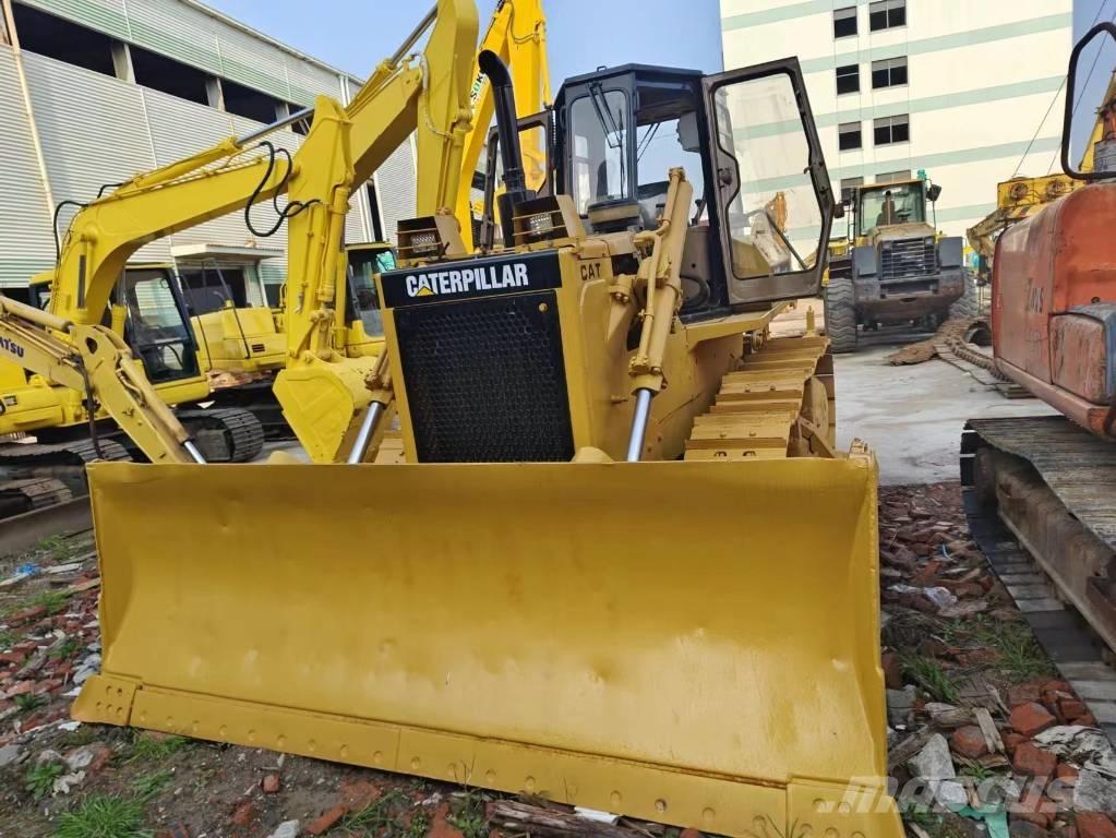 CAT D 6 G Гусеничные бульдозеры