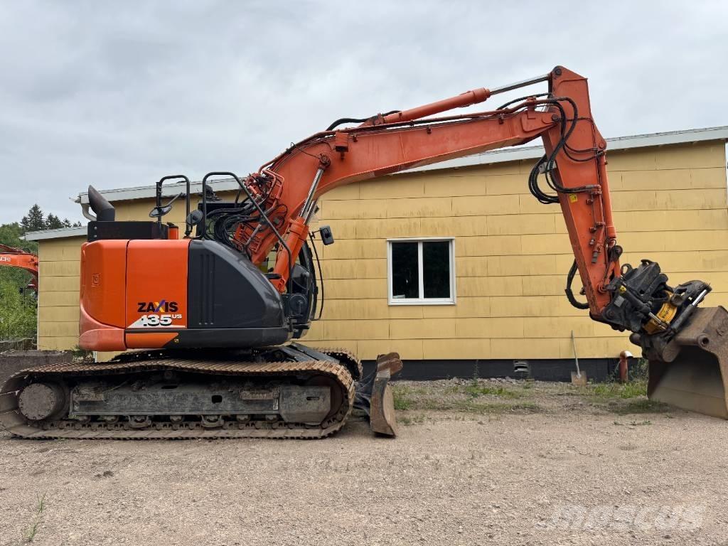 Hitachi ZX135USBL-6 Гусеничные экскаваторы