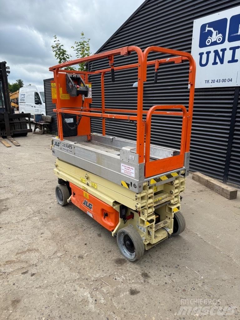JLG 1930 ES Ножничные подъемники