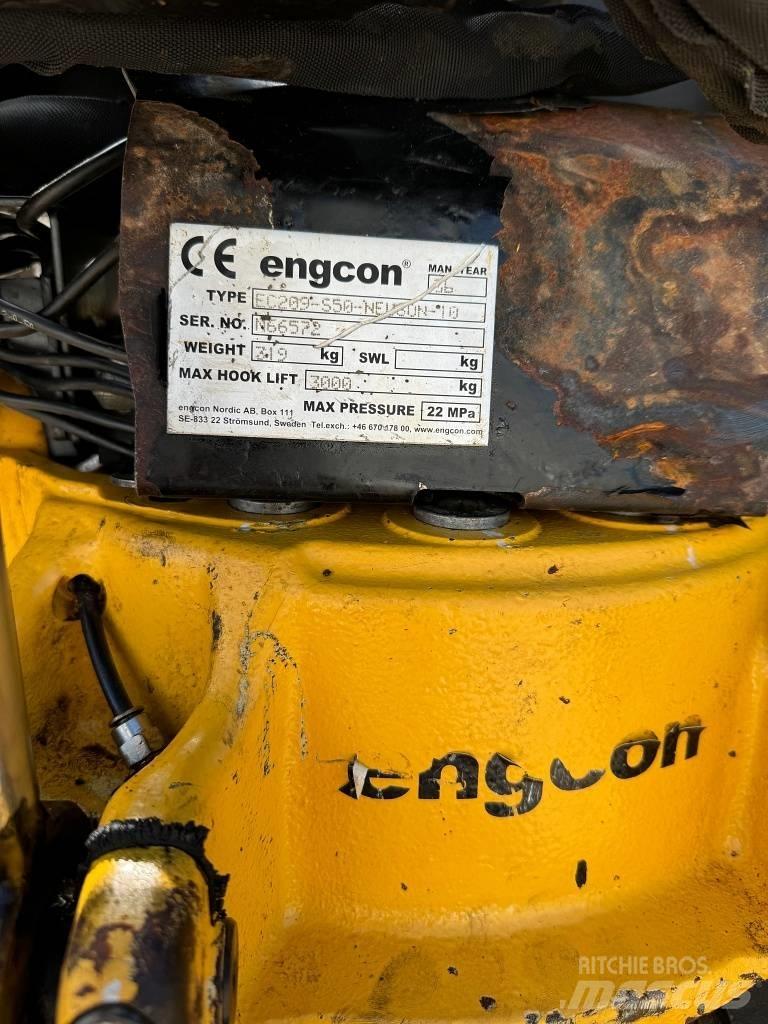 Wacker Neuson EW 100 Колёсные экскаваторы