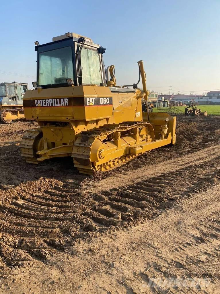CAT D 6 G Гусеничные бульдозеры