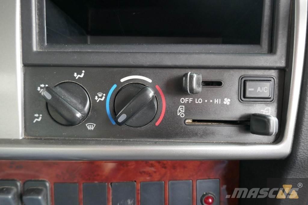 Hino 700FY crane Специальные грузовики