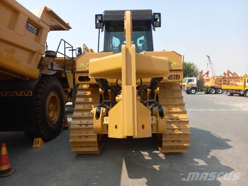 CAT D8T (Jebel Ali) Гусеничные бульдозеры