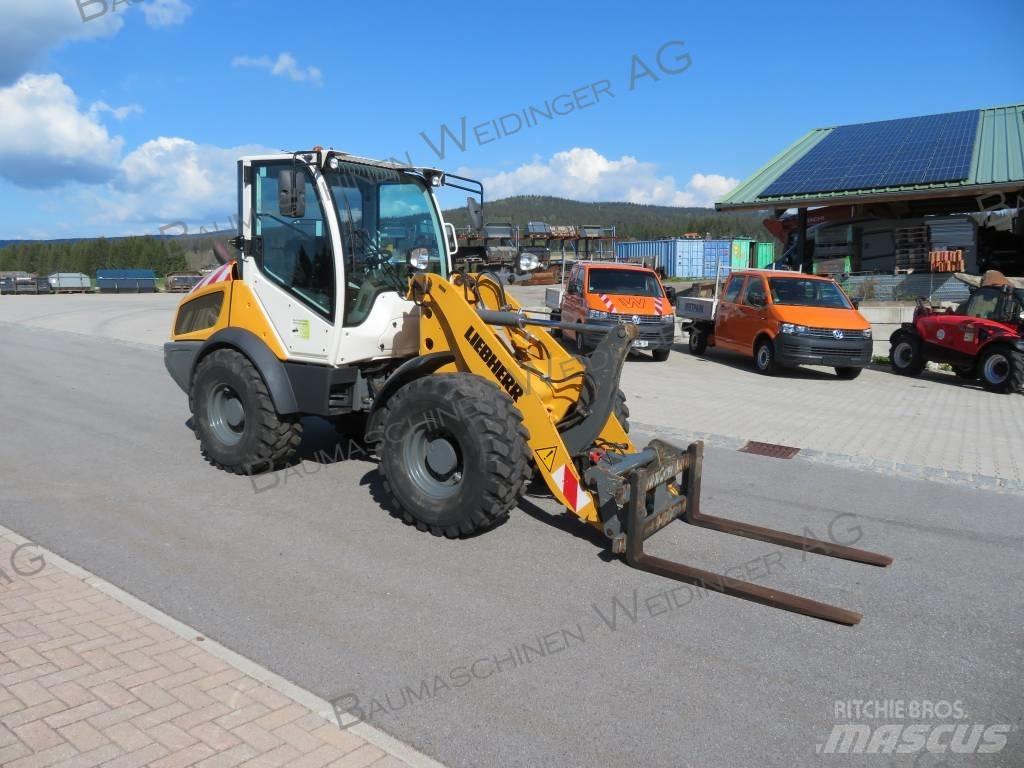 Liebherr L506C Фронтальные погрузчики