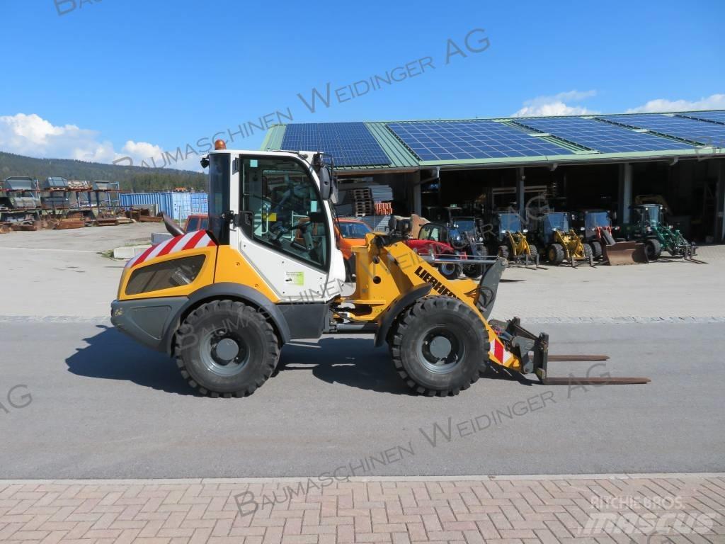Liebherr L506C Фронтальные погрузчики