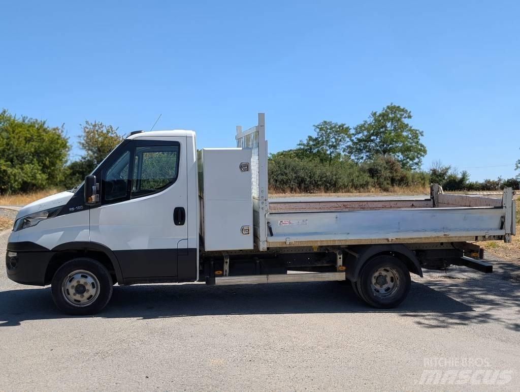Iveco 35-12 Бортовые фургоны