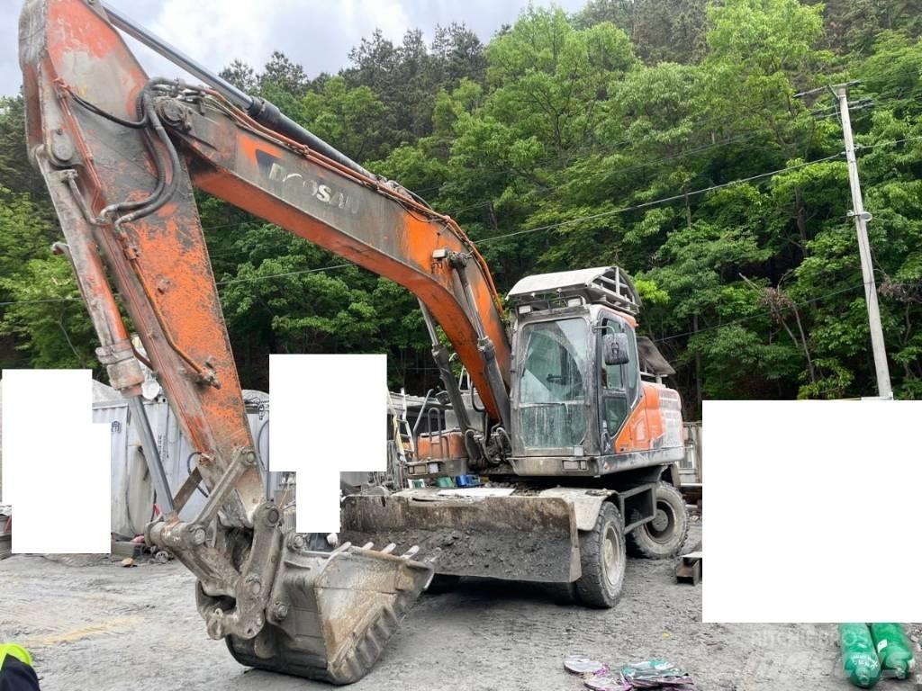 Doosan DX 210 W Колёсные экскаваторы