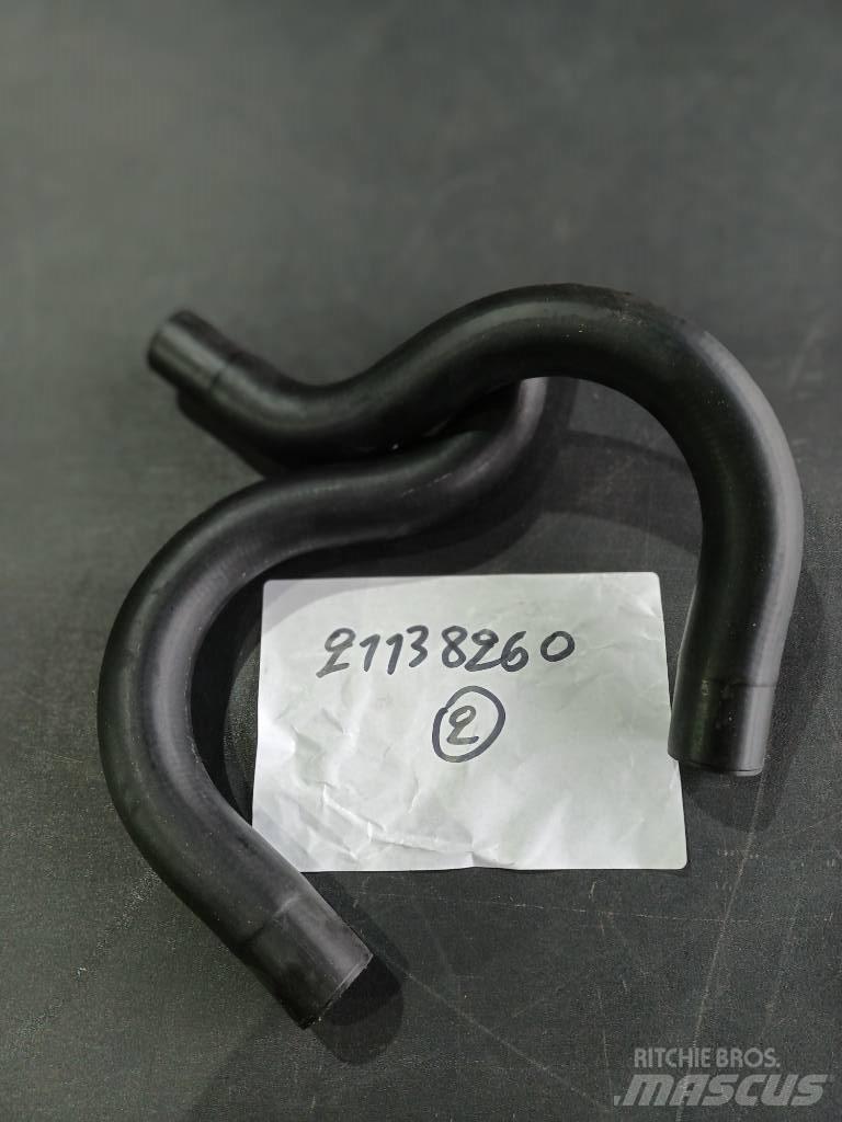 Volvo HOSE 21138260 Радиаторы