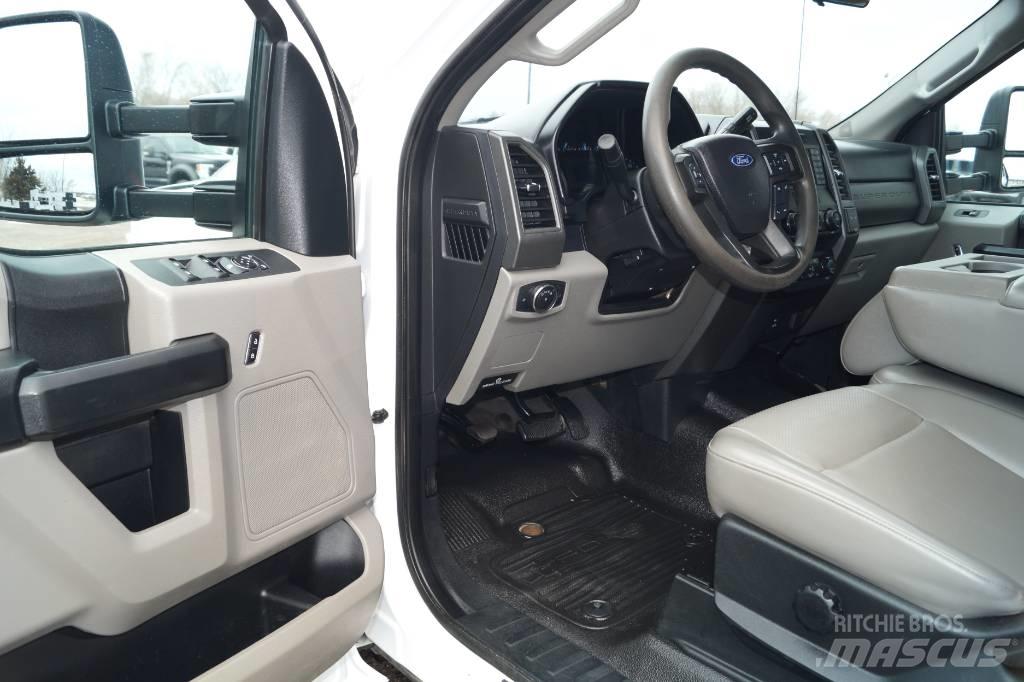 Ford F 350 XL SD Бортовые фургоны