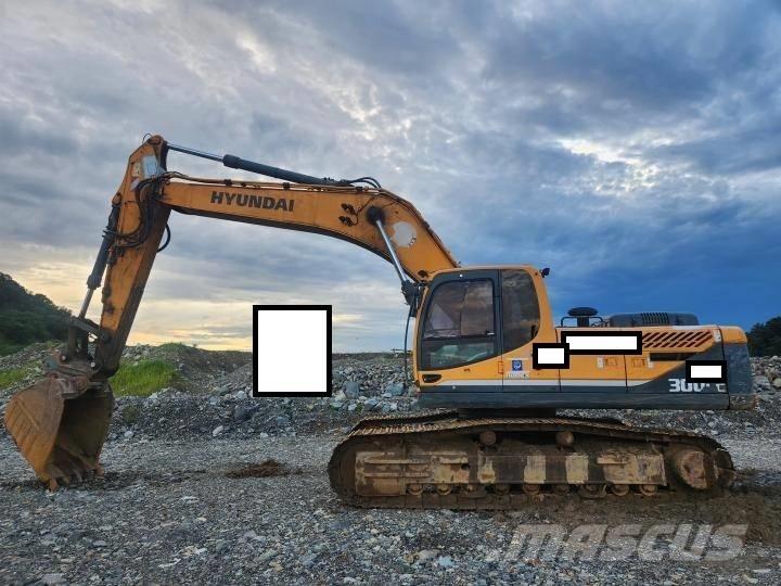 Hyundai Robex 300 LC Гусеничные экскаваторы