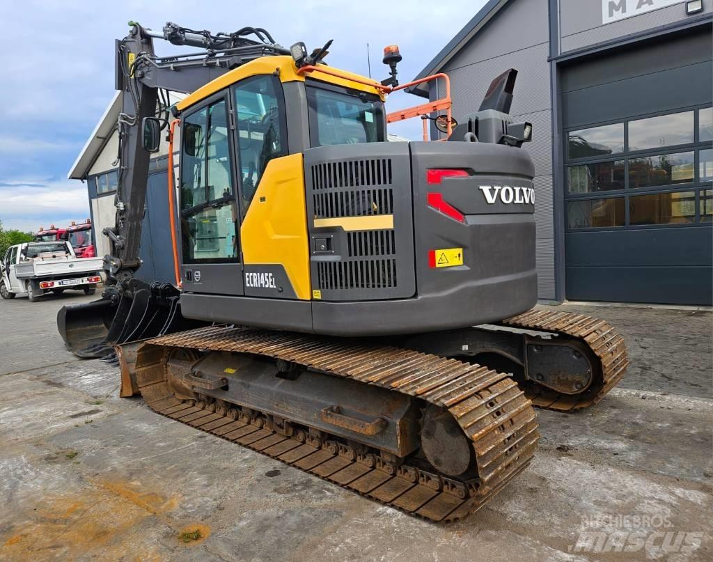Volvo ECR 145 EL Гусеничные экскаваторы