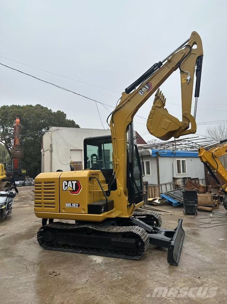 CAT 305.5 Мини-экскаваторы