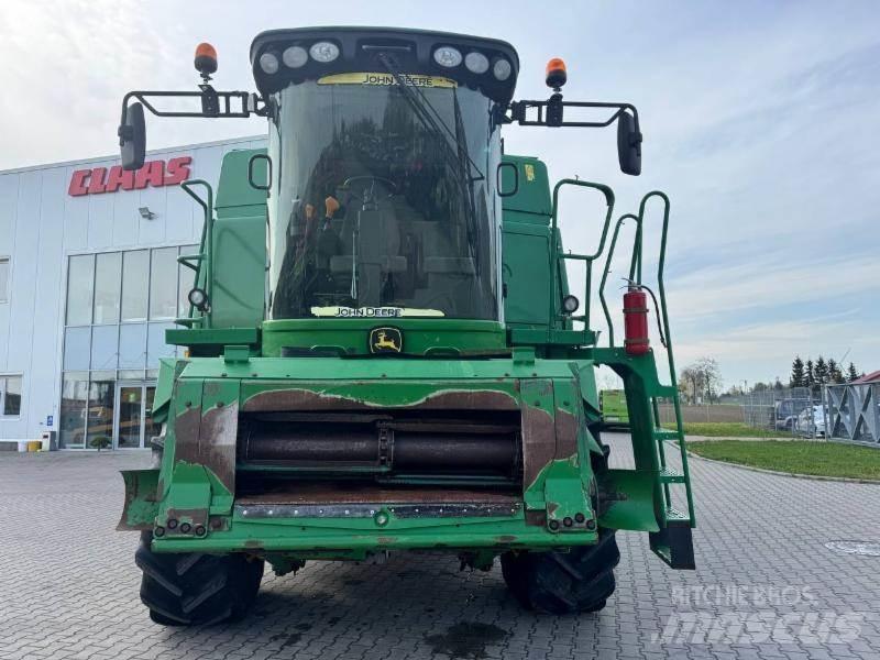 John Deere T 550 Зерноуборочные комбайны