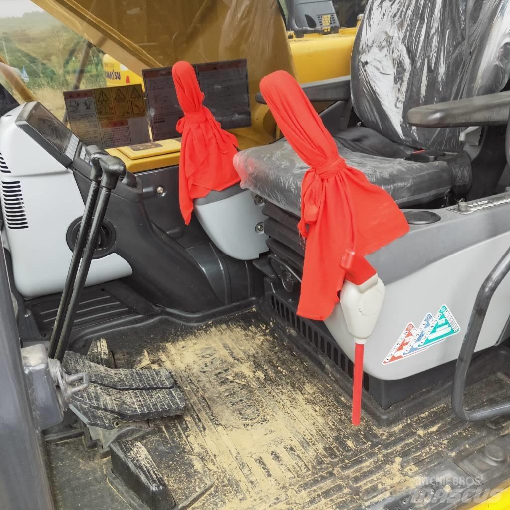 Komatsu PC200-8 Гусеничные экскаваторы