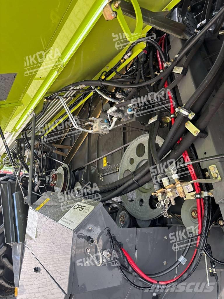 CLAAS Tucano 320 Зерноуборочные комбайны