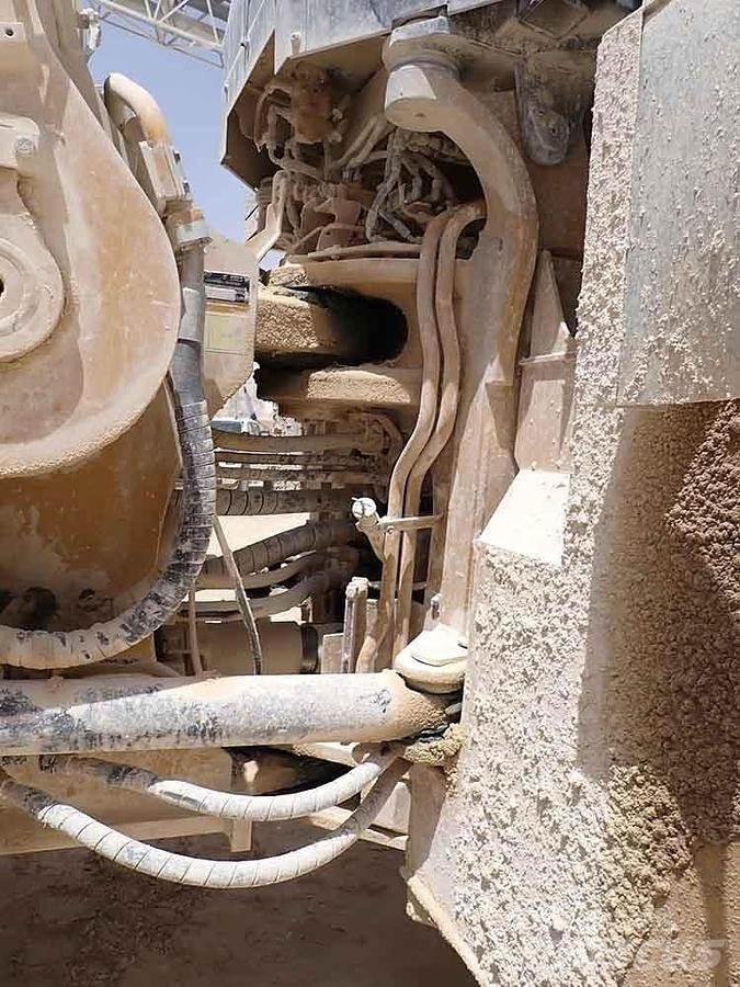 CAT 988K Фронтальные погрузчики