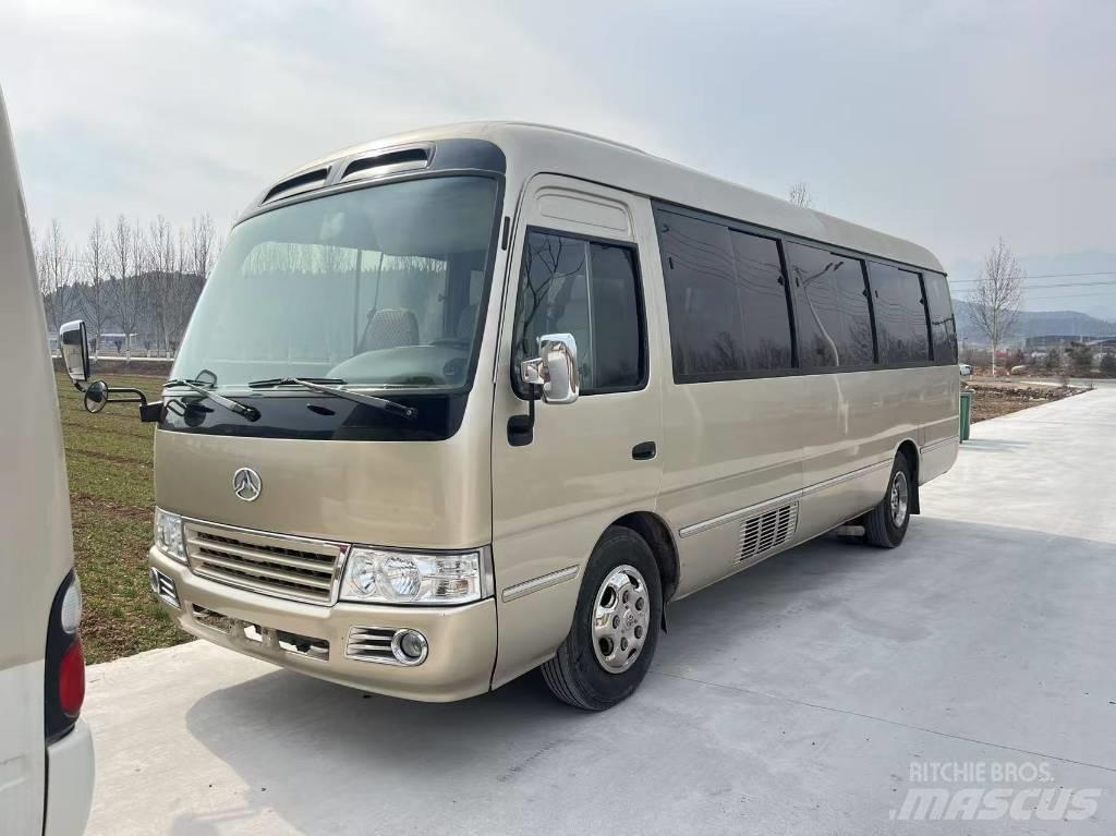 Toyota Coaster Междугородные автобусы