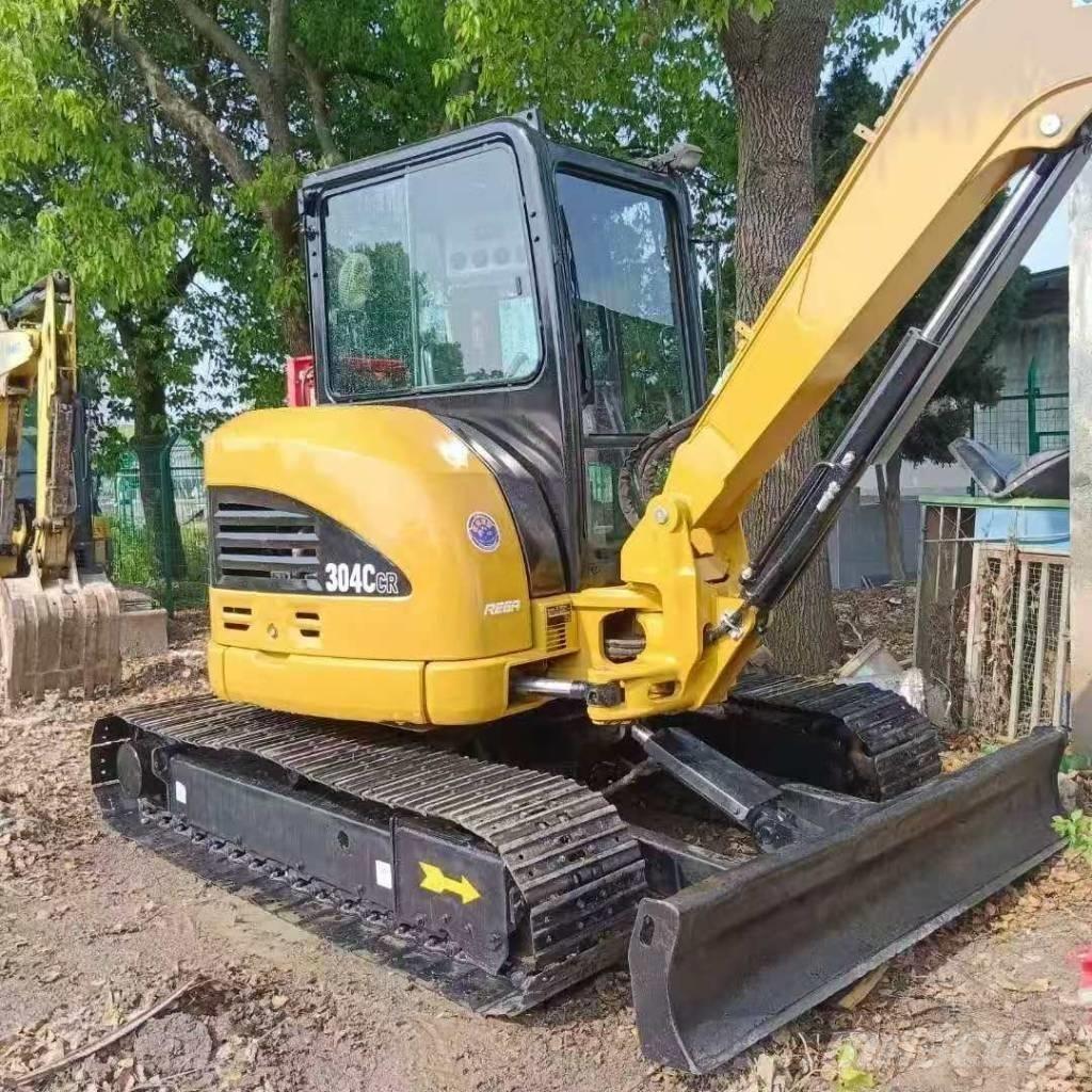 CAT 304 CR Мини-экскаваторы