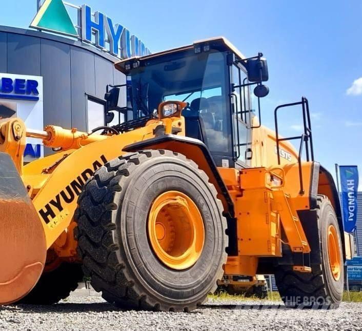 Hyundai HL 975 Фронтальные погрузчики
