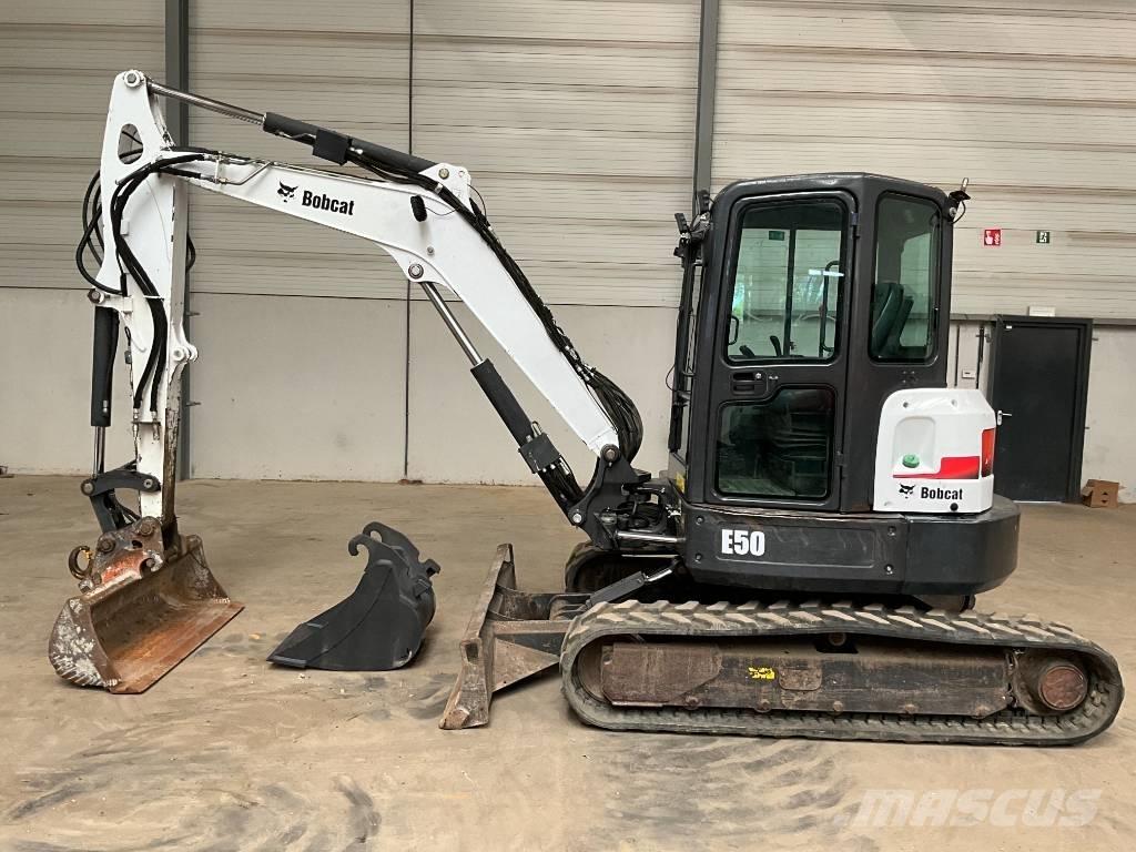 Bobcat E 50 EM Мини-экскаваторы