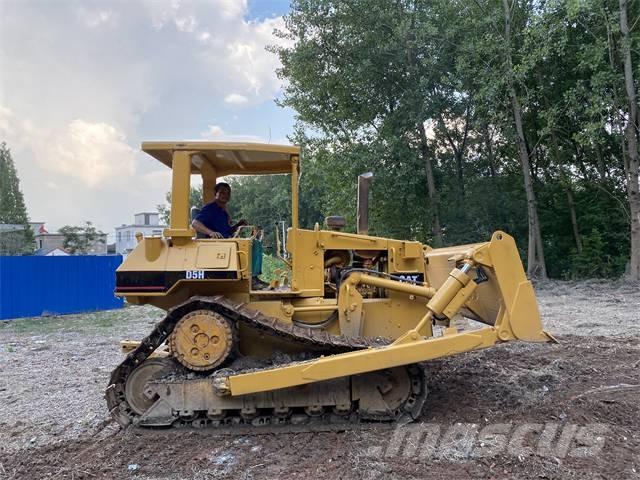 CAT D5H Гусеничные бульдозеры
