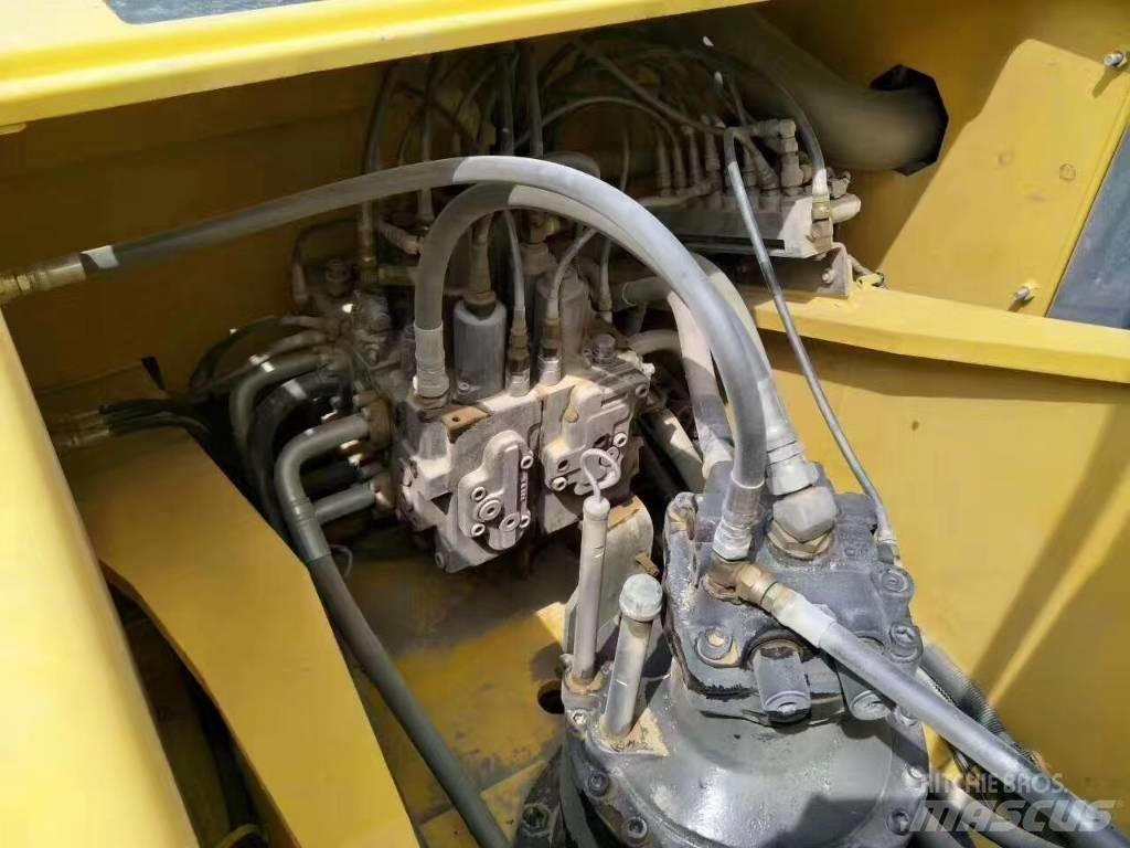 Kobelco SK 250 Гусеничные экскаваторы