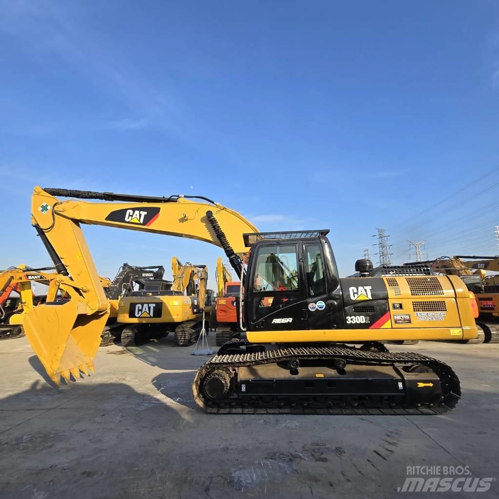 CAT 330 D2 Малые экскаваторы 7т-12т