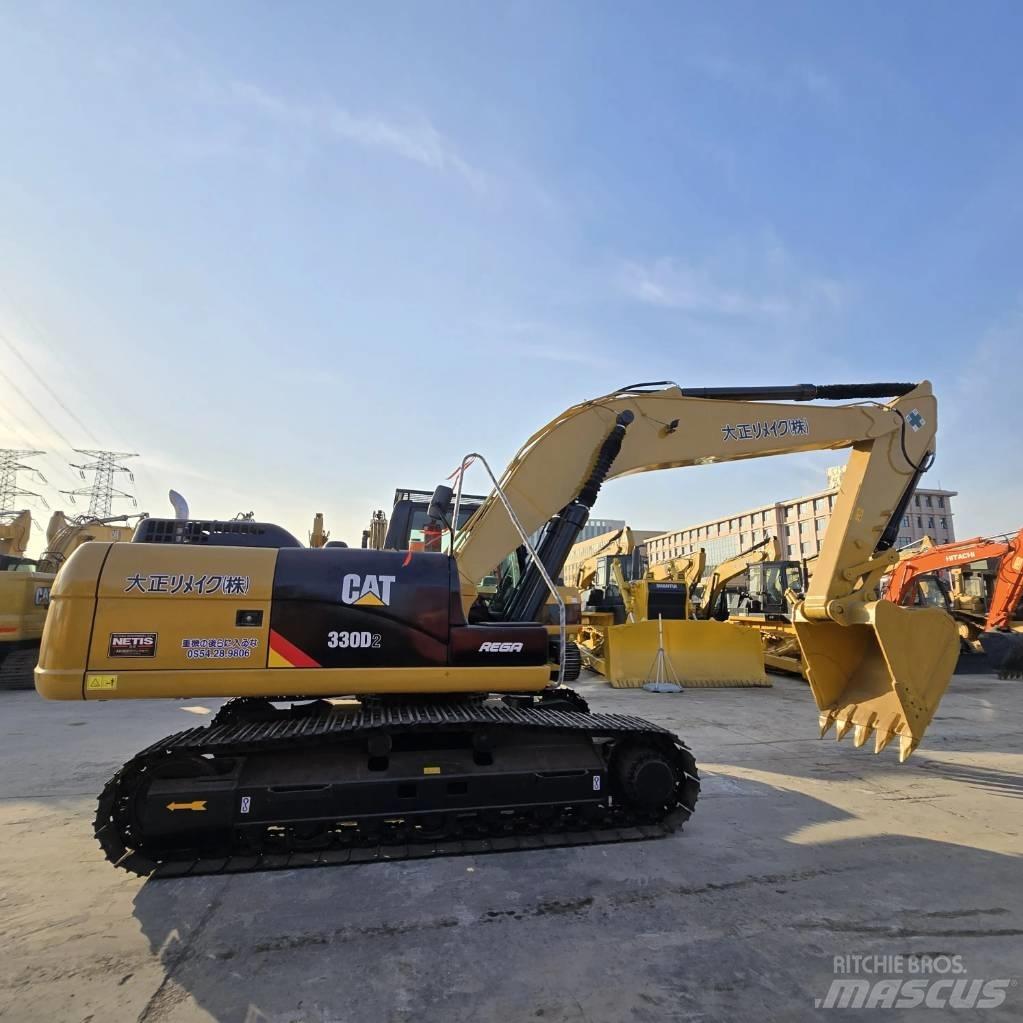 CAT 330 D2 Малые экскаваторы 7т-12т