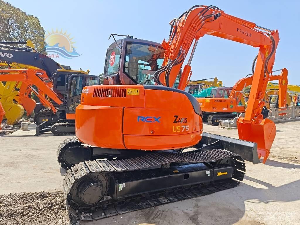 Hitachi ZX 75 Гусеничные экскаваторы