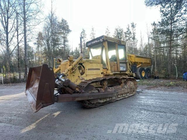 CAT D5B 44x890 Гусеничные бульдозеры