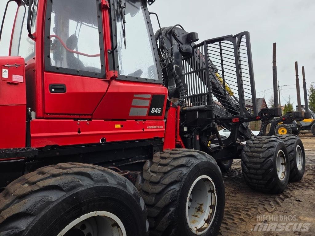 Komatsu 845 Форвардеры