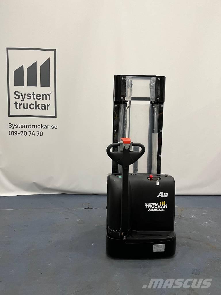 Hangcha CDD12 Самоходные электроштабелёры