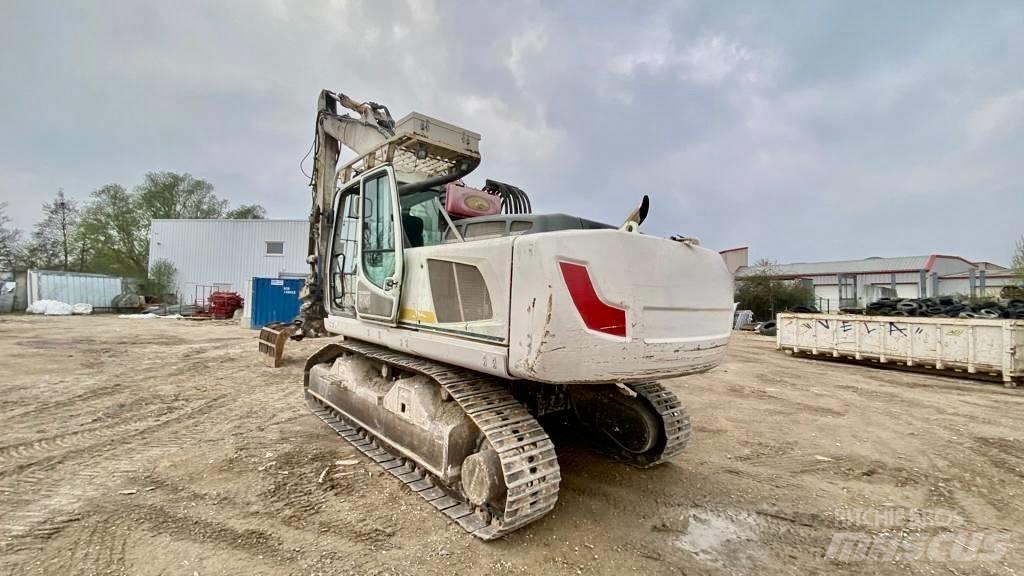 Liebherr R 924 Гусеничные экскаваторы