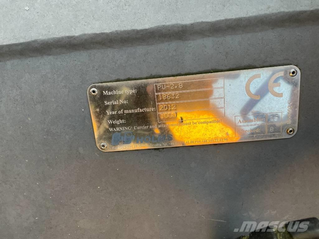 Holms Vikplog 2,8m. Снежные отвалы и плуги