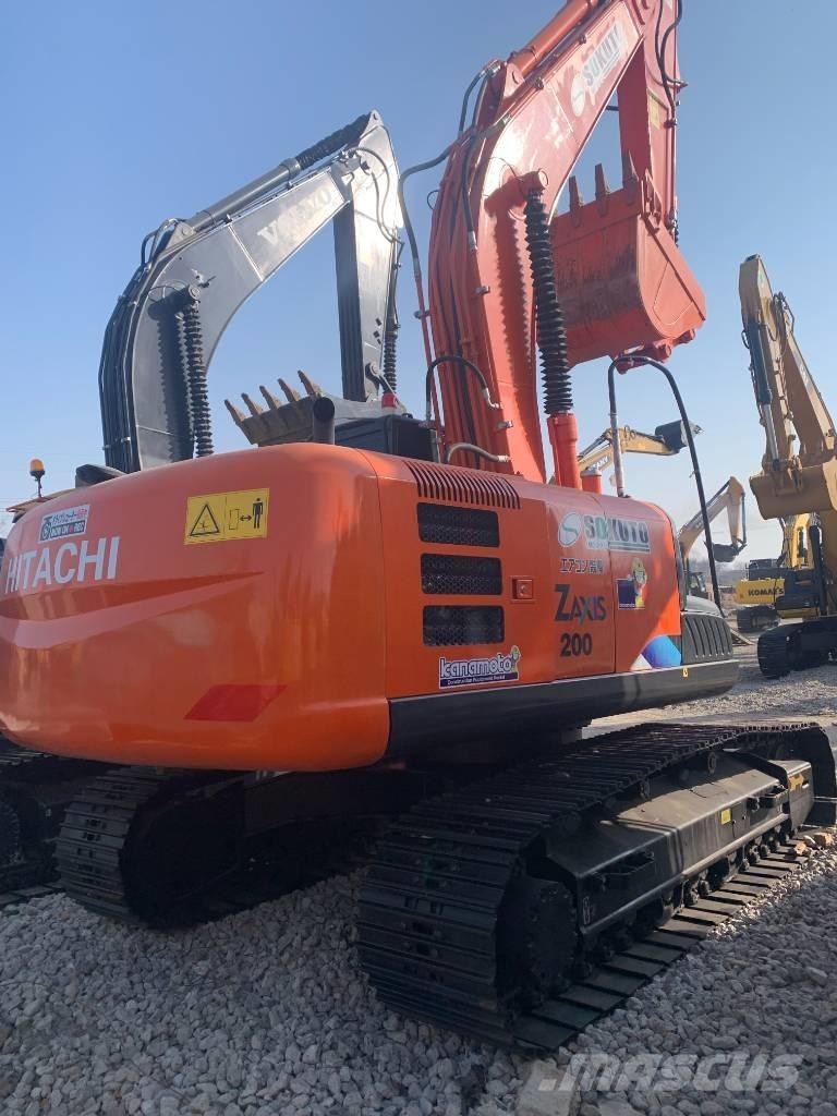 Hitachi 200 Гусеничные экскаваторы