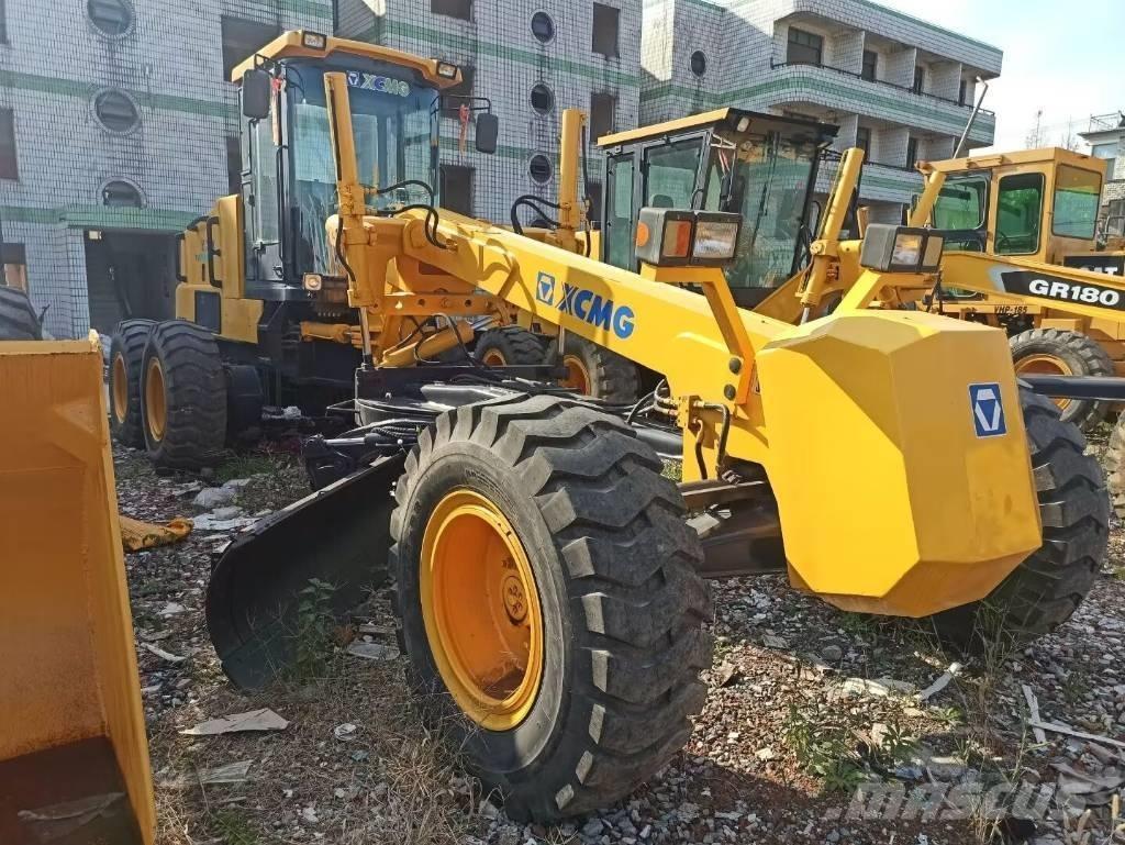 XCMG GR 180 Грейдеры