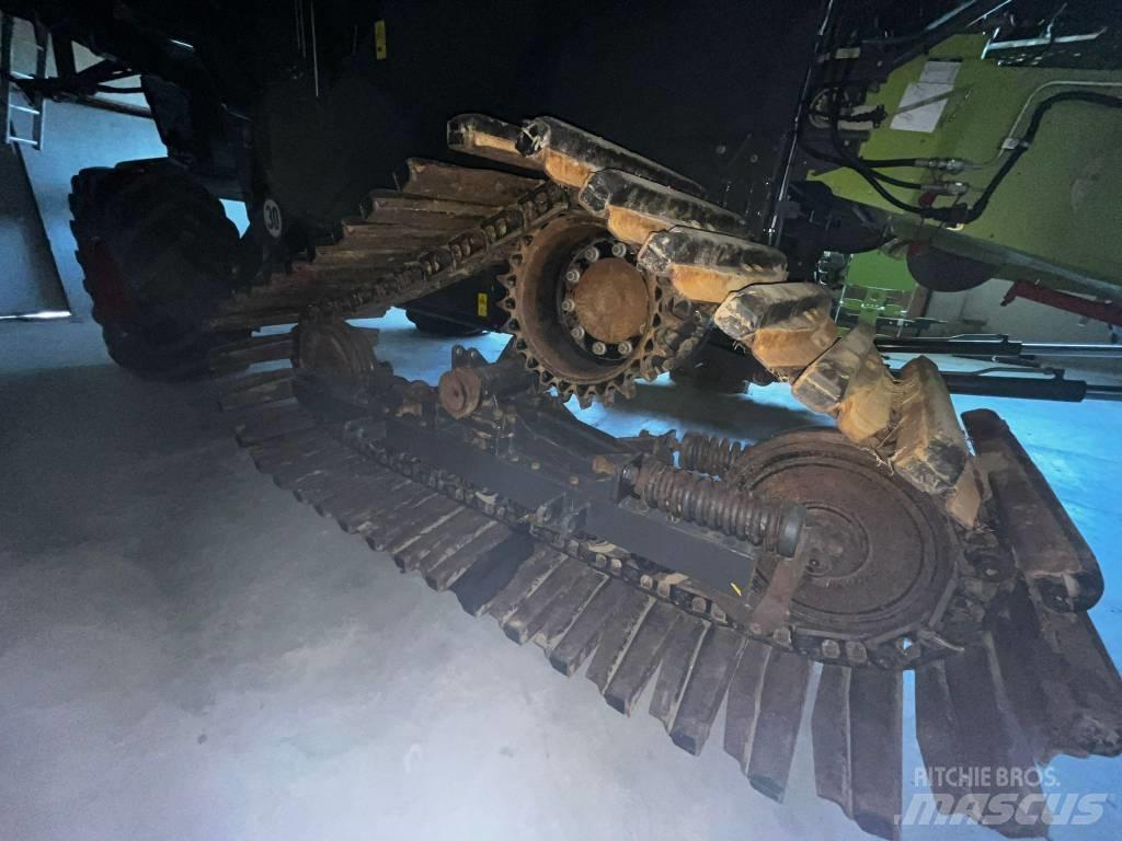 CLAAS LEXION 750 ACR Зерноуборочные комбайны