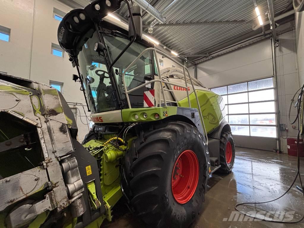 CLAAS Jaguar 960 Самоходные кормоуборочные комбайны